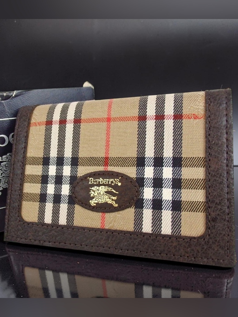 BURBERRYS Nova Check Card/ID Holder😍